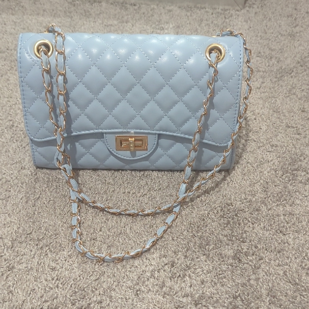 Elegant Quilted Blue Chain Bag